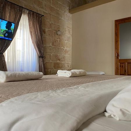 Xemx Hotel Qala Ngoại thất bức ảnh