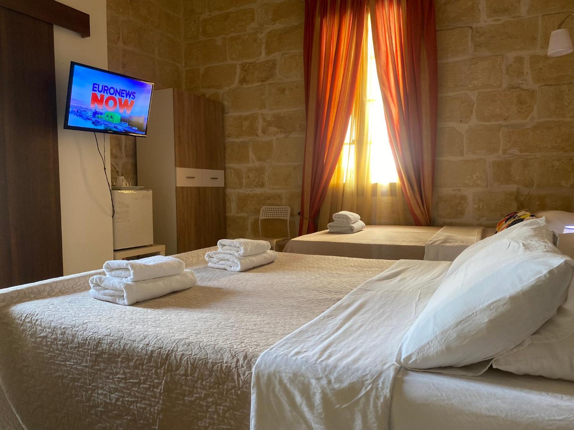 Xemx Hotel Qala Ngoại thất bức ảnh