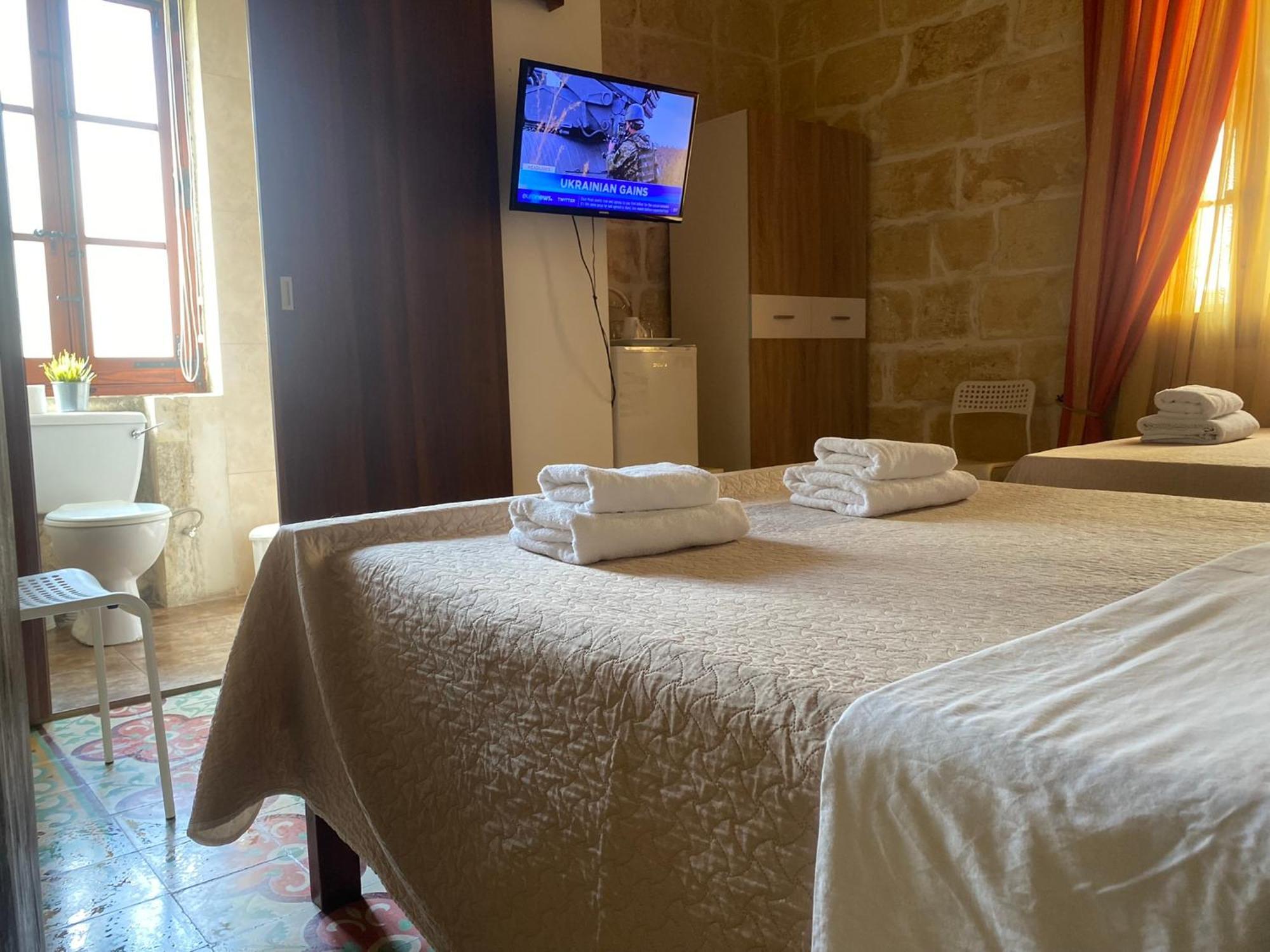 Xemx Hotel Qala Ngoại thất bức ảnh