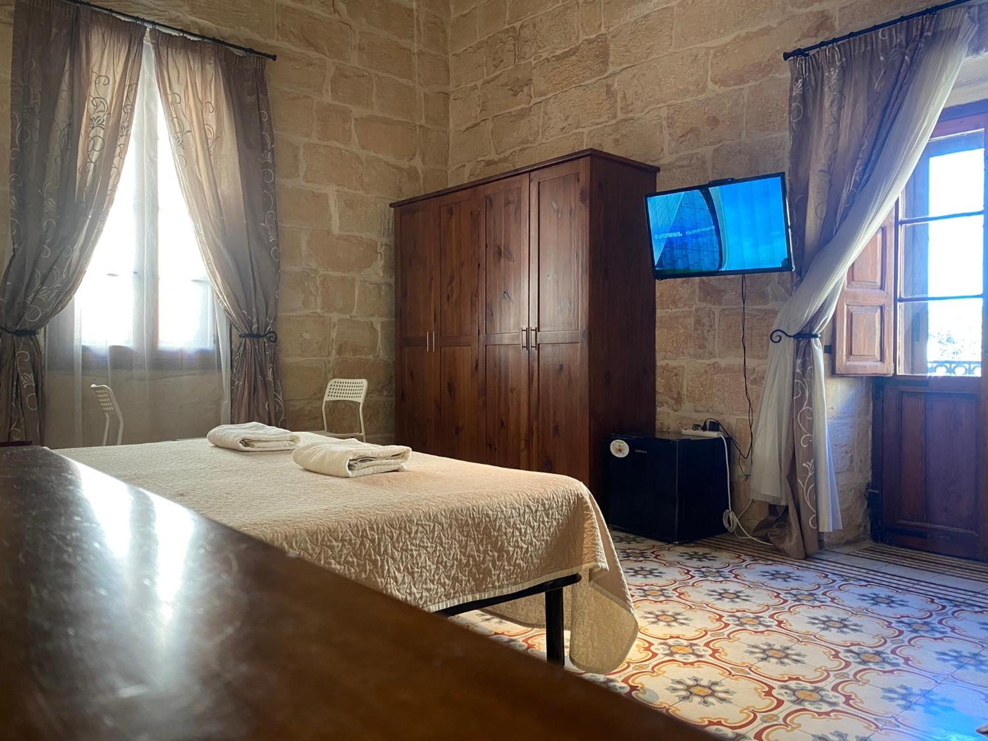 Xemx Hotel Qala Ngoại thất bức ảnh