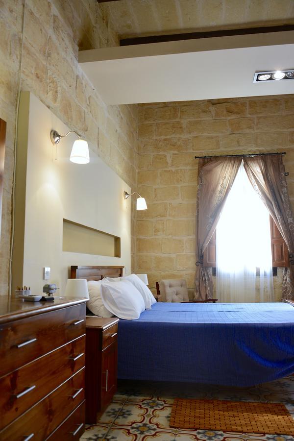 Xemx Hotel Qala Ngoại thất bức ảnh