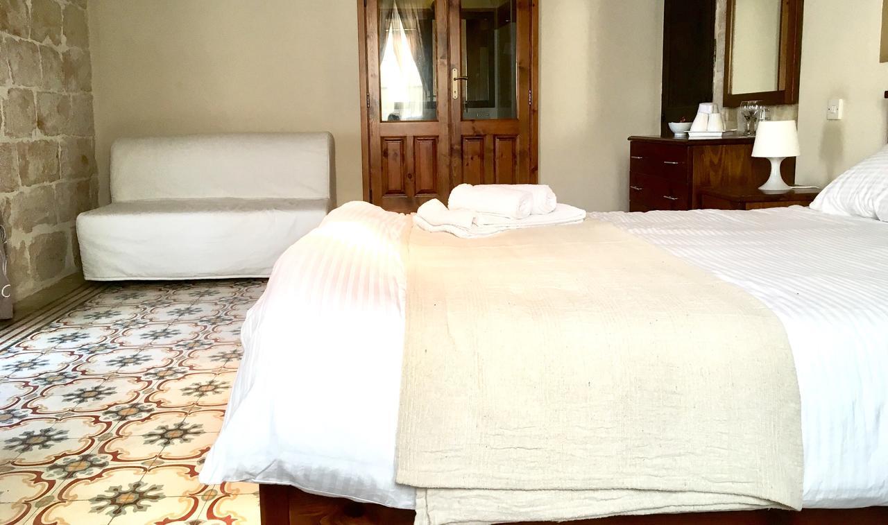 Xemx Hotel Qala Ngoại thất bức ảnh